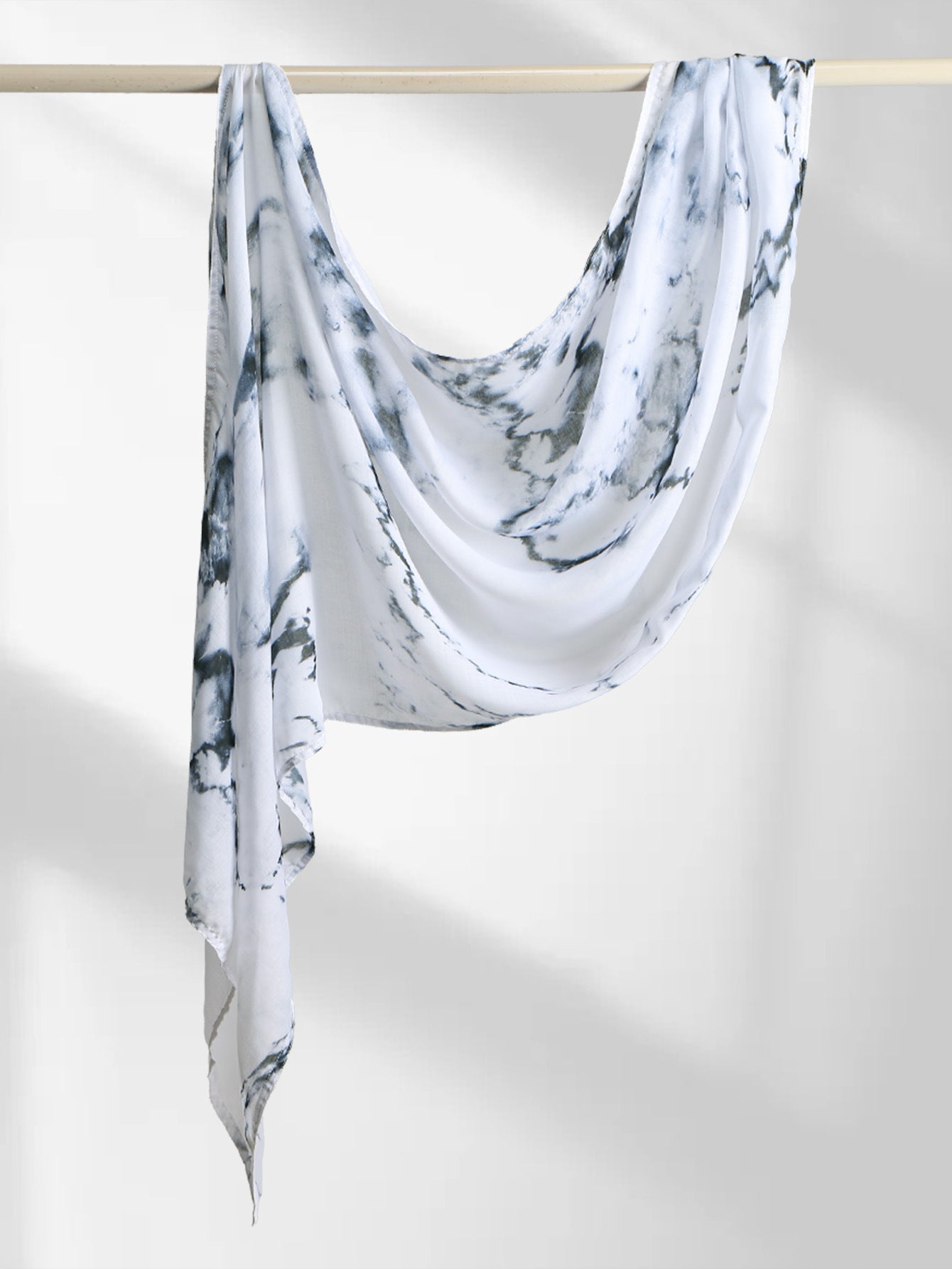 Traditional Middle Eastern Ethnic Arab-Style Headscarf for women