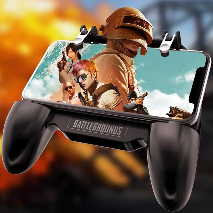 5-in-1 mobile gaming controller with built-in cooling fan and integrated power bank