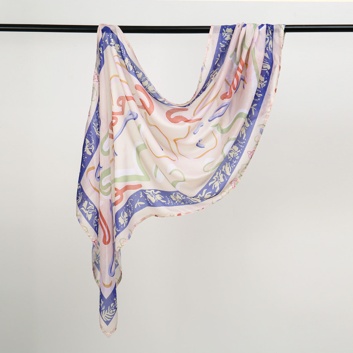 Traditional Middle Eastern Ethnic Arab-Style Headscarf for women