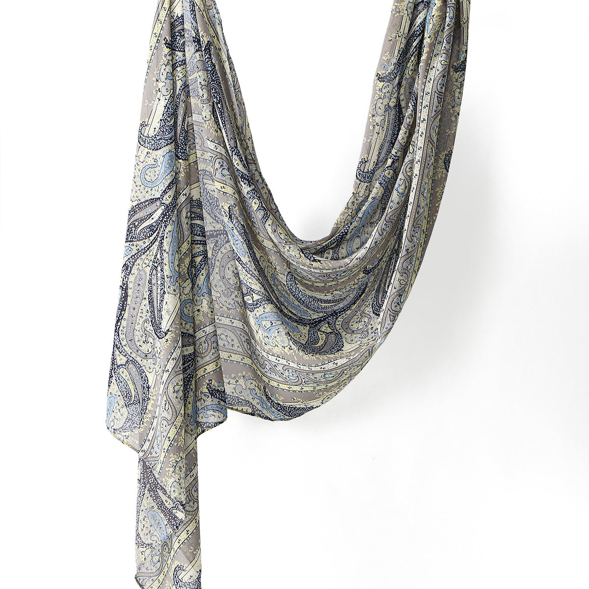 Traditional Middle Eastern Ethnic Arab-Style Headscarf for women