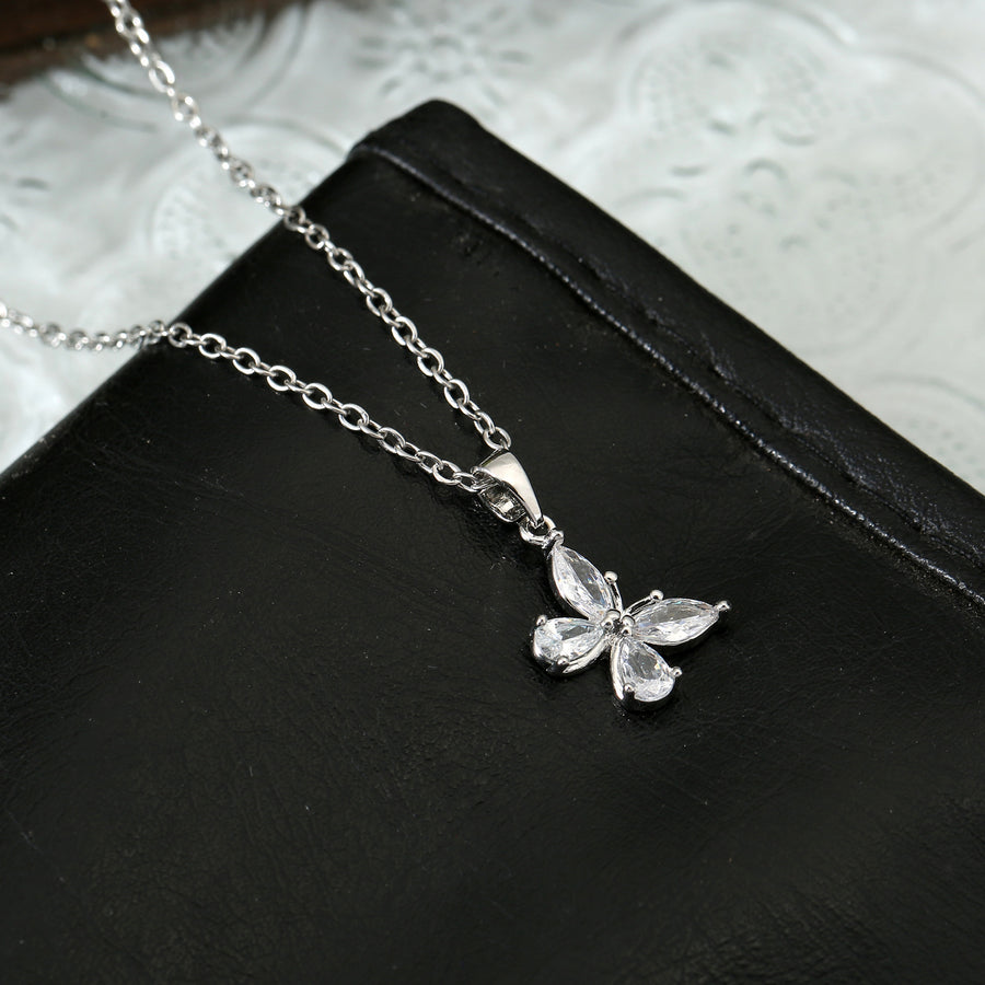Niche Design Light Luxury Collarbone Chain Necklace for Women