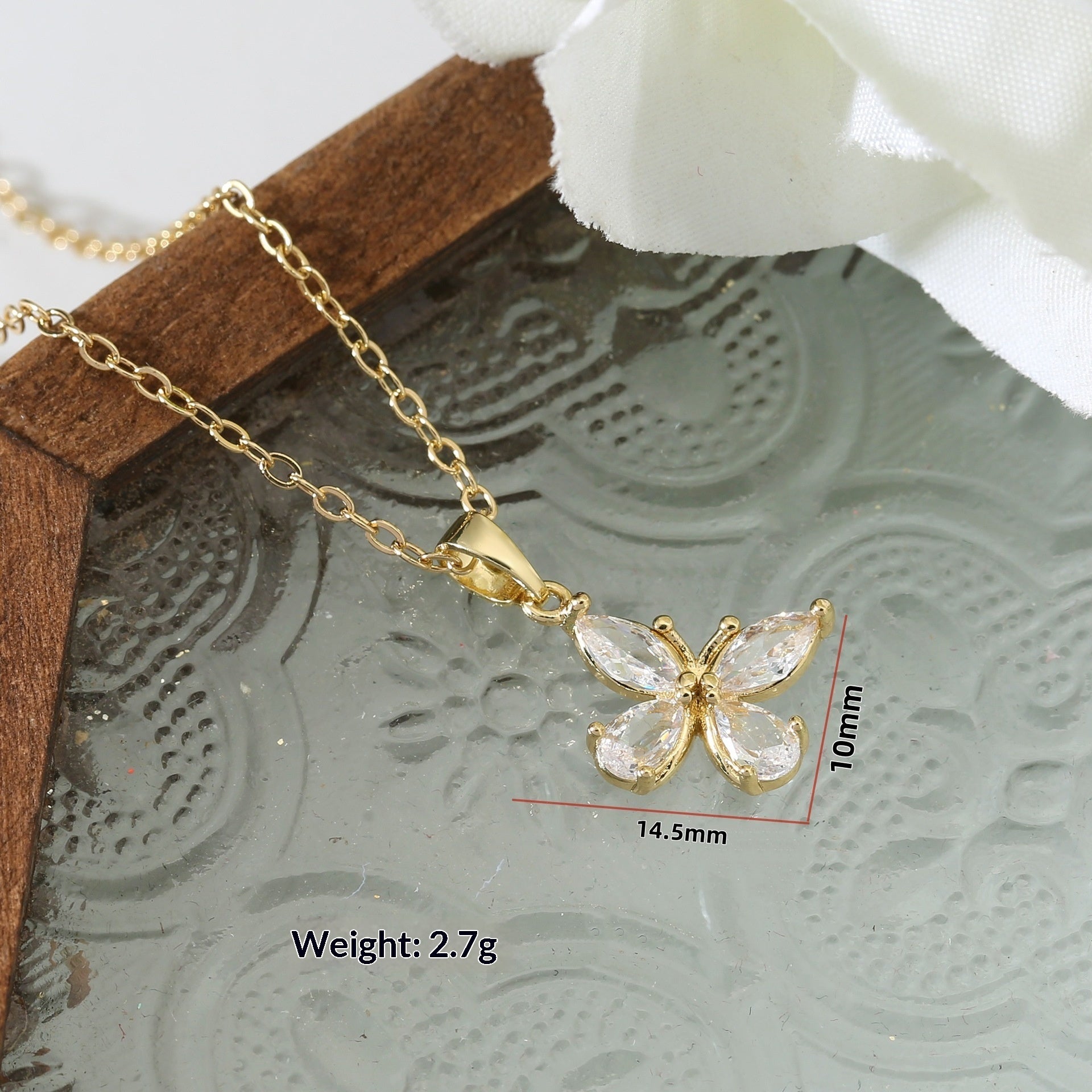 Niche Design Light Luxury Collarbone Chain Necklace for Women