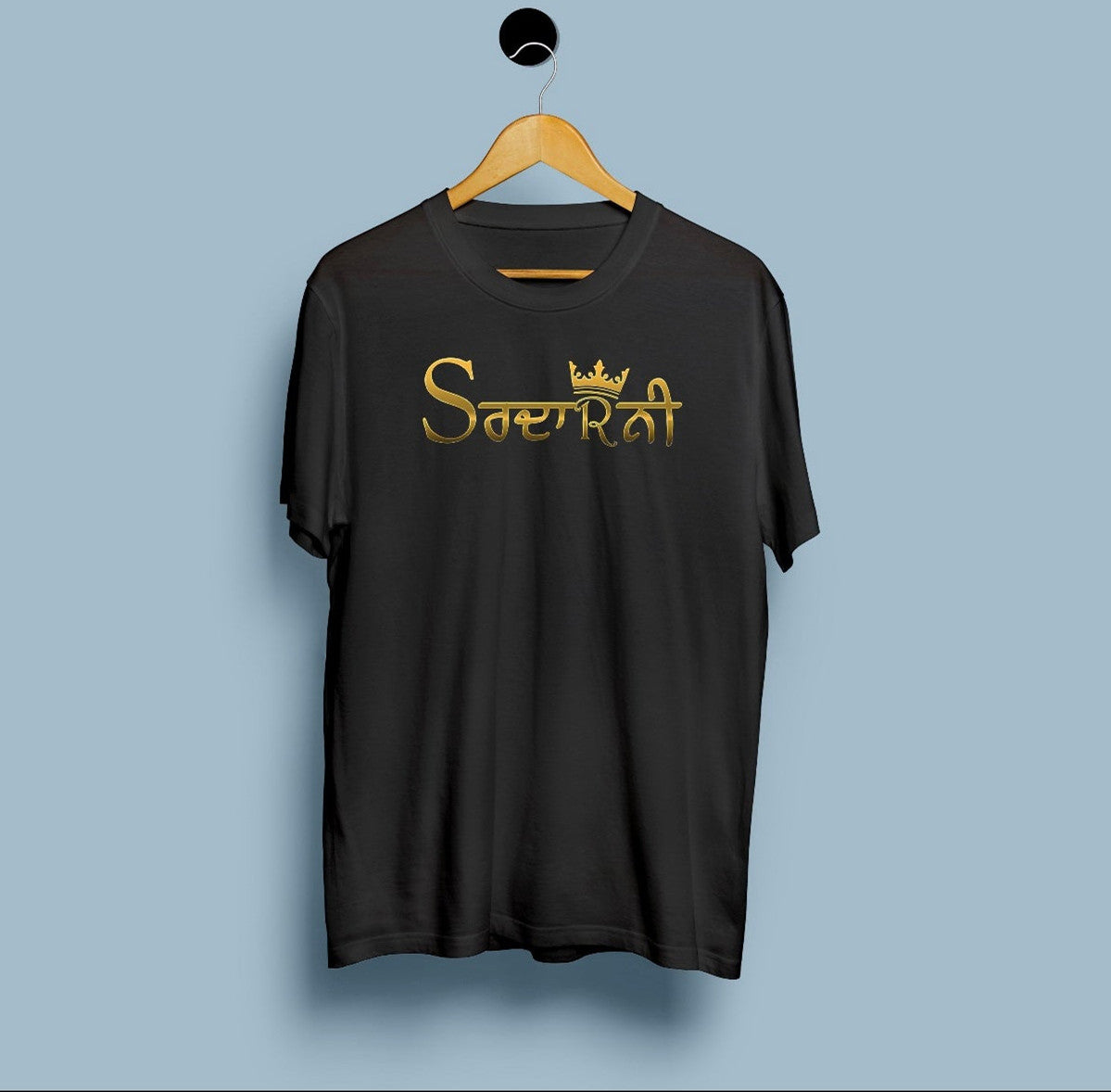 Unisex black short sleeve t-shirt featuring a bold white "Sardarni"