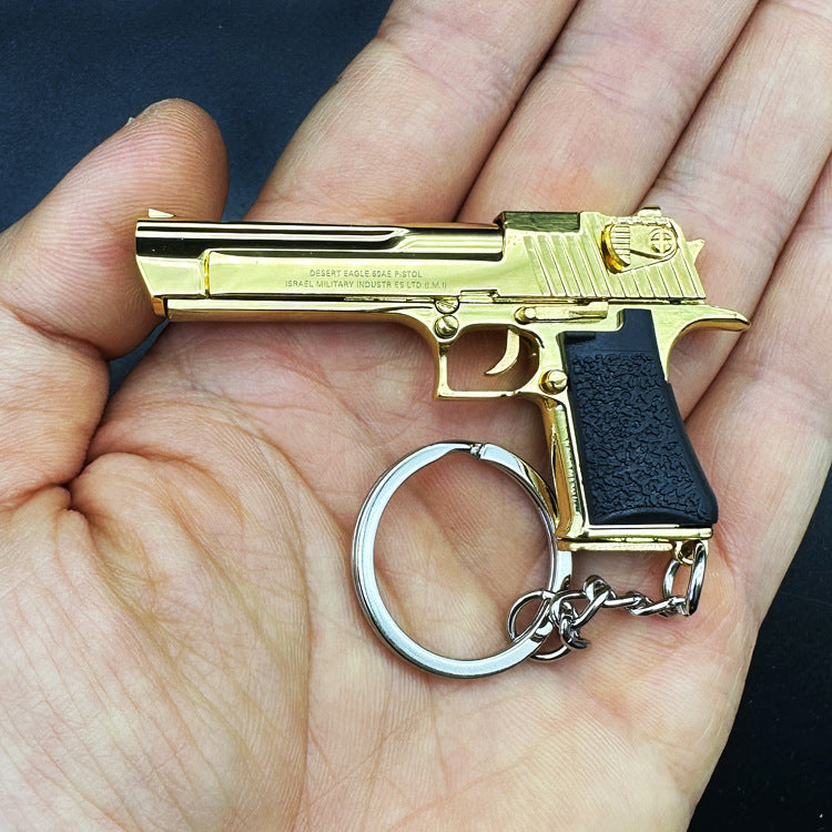 Creative Desert Eagle Pistol Metal Keychain Pendant 1:4 Scale Key Ring Bag Charm Accessory