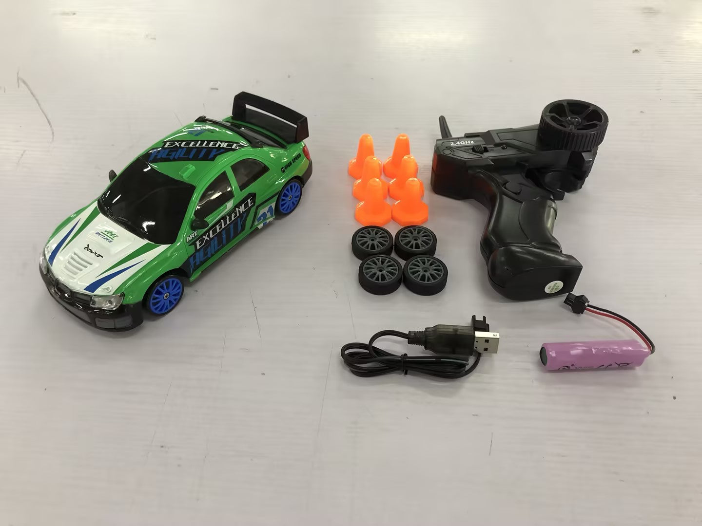 2.4G 4WD RC Drift Car – GTR & AE86 Remote Control Racing Models for Kids