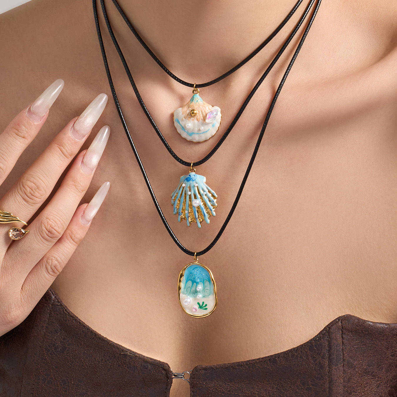 Stainless Steel Enamel Shell And Pearl Necklace